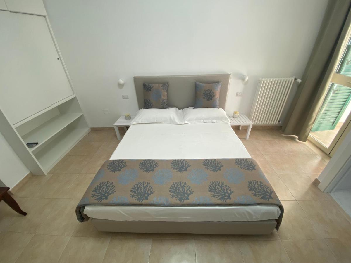 Casa Fiorita Bed and Breakfast Βιέστε Εξωτερικό φωτογραφία