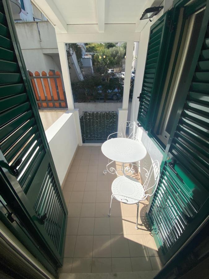 Casa Fiorita Bed and Breakfast Βιέστε Εξωτερικό φωτογραφία