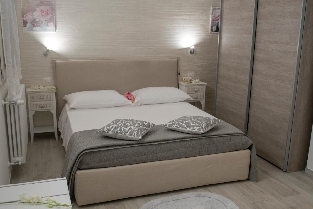Casa Fiorita Bed and Breakfast Βιέστε Εξωτερικό φωτογραφία